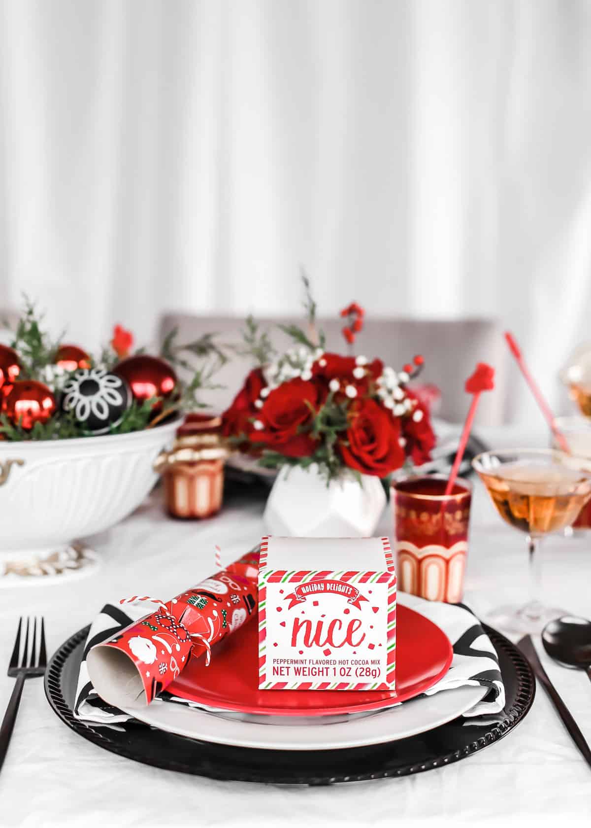 Christmas Tablescape Red & White - Celebrations at Home Elegant White and  Red Holiday Cone Set
