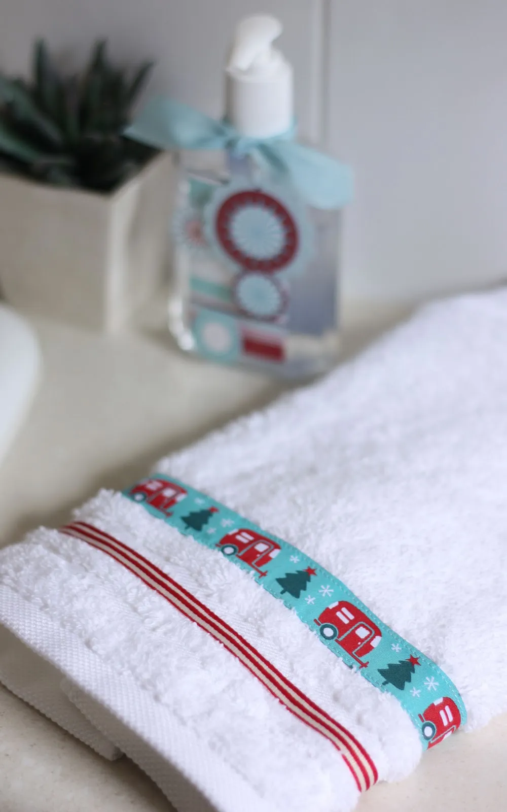 Christmas Towel - A Spoonful of Sugar