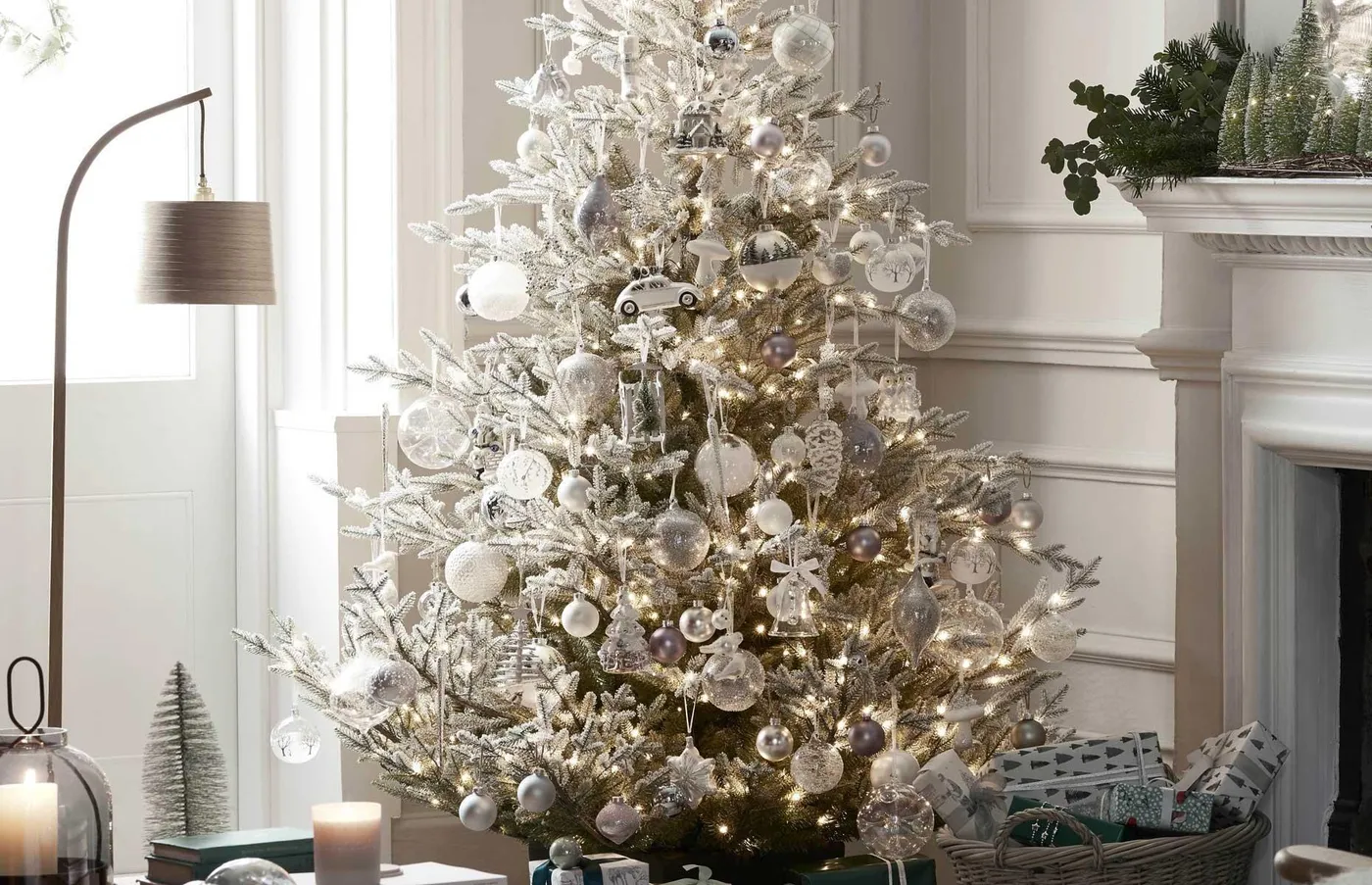 Christmas tree decorating ideas for every style and budget |  loveproperty.com