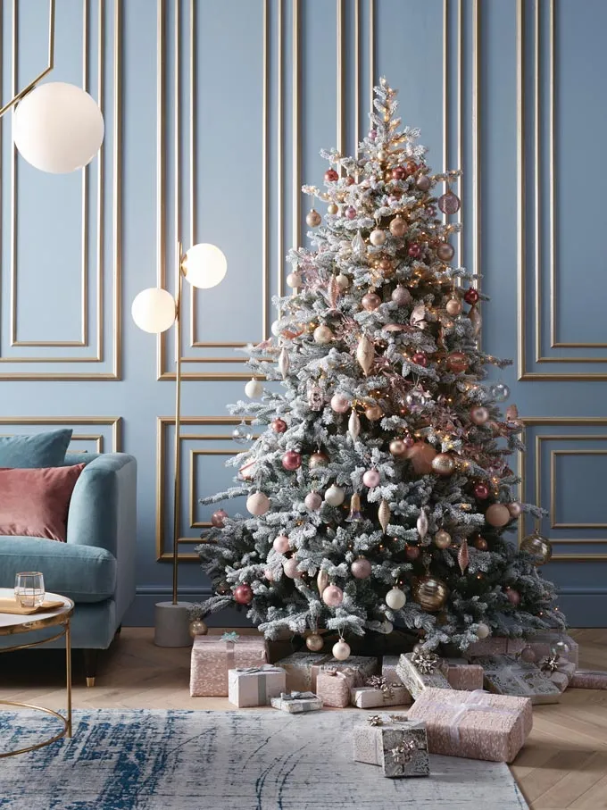 Christmas Tree Decoration Ideas for 2019-2020 - Velvet Karatzas Interiors Atelier