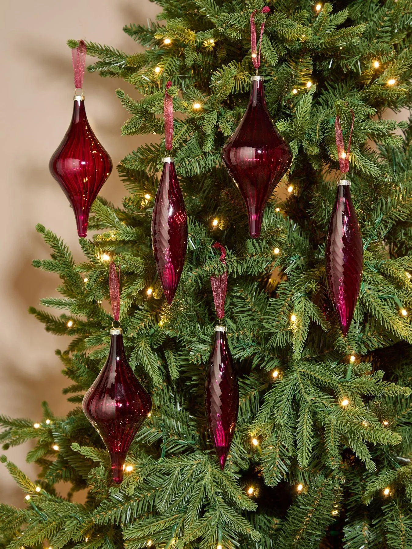 Christmas Tree Decorations | Baubles & Decorations | Very