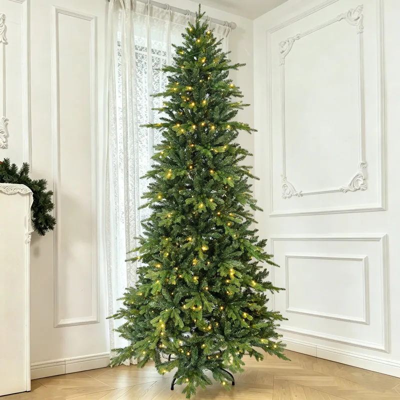 Christmas Tree Size: 5' The Holiday Aisle