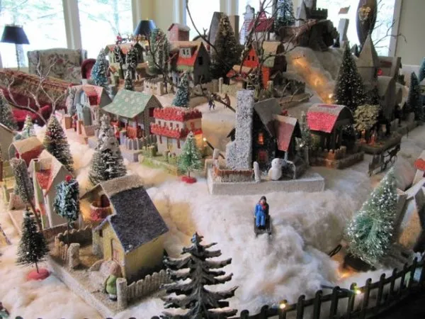 Christmas Village Putzes and train layouts submitted for 2009