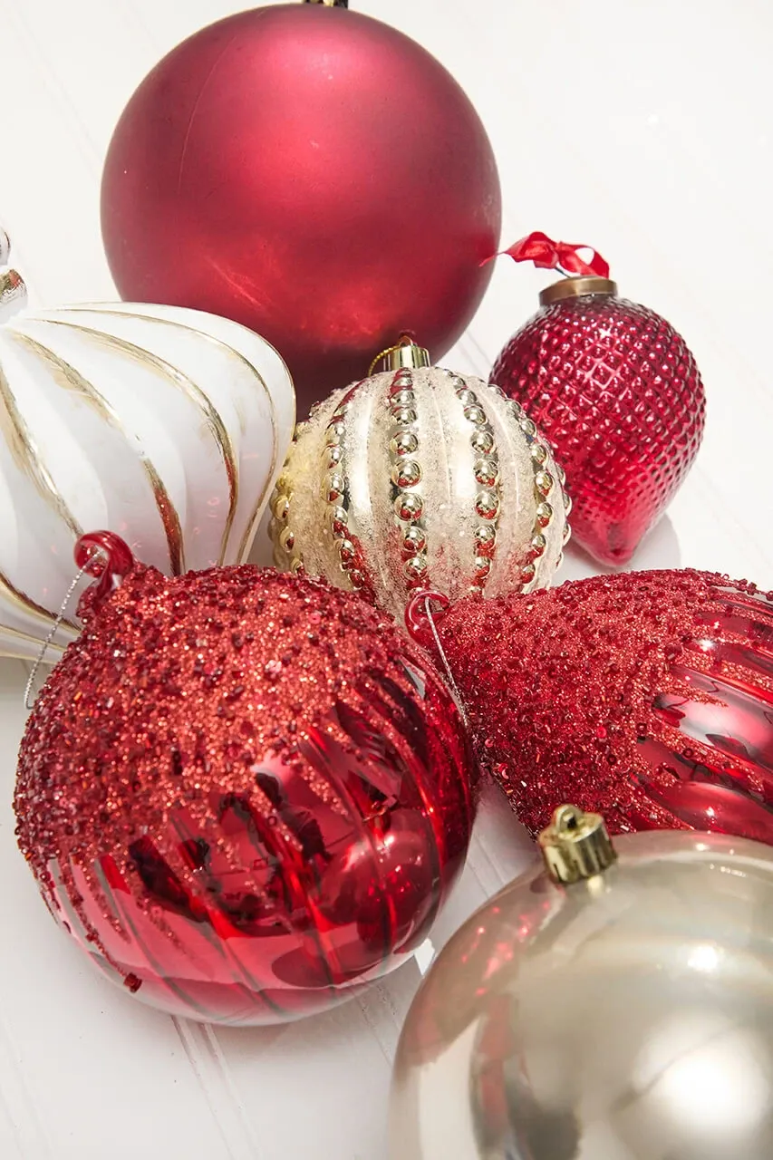Classic Christmas Collection | Christmas Decorations | Decorator's Warehouse