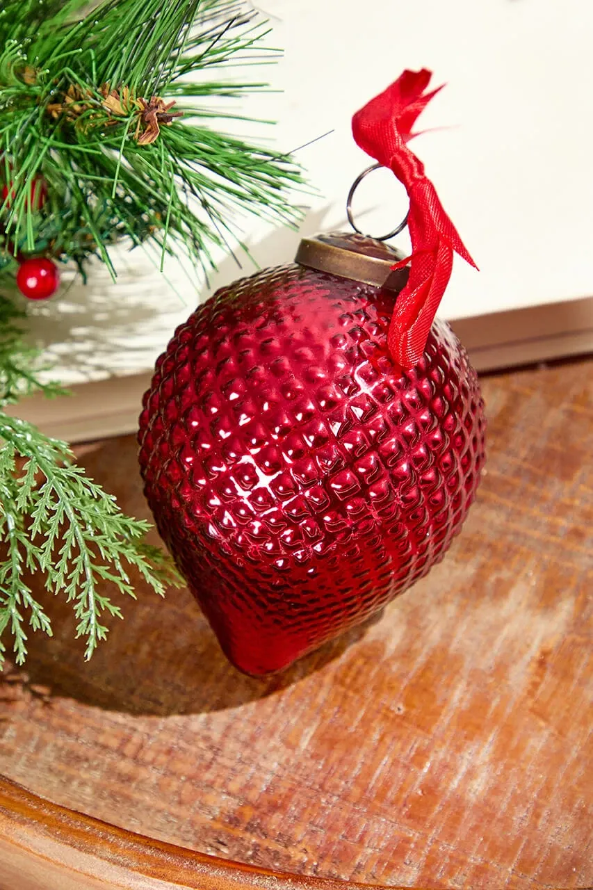 Classic Christmas Ornaments Mini Bundle - Decorator's Warehouse