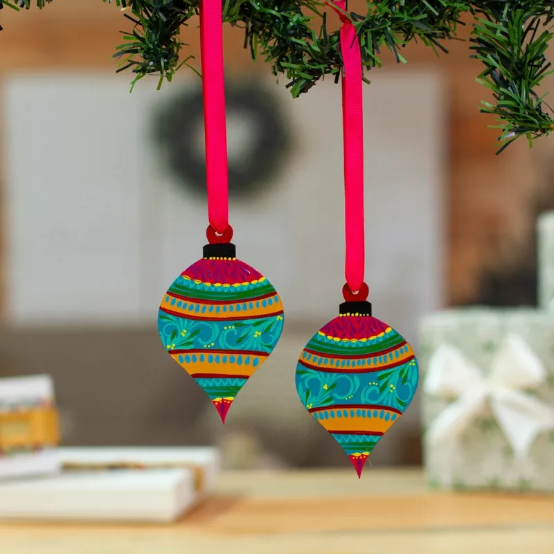 Classic Hand-Painted Spinning Top Wood Ornaments from Mexico - Spinning  Celebration | NOVICA