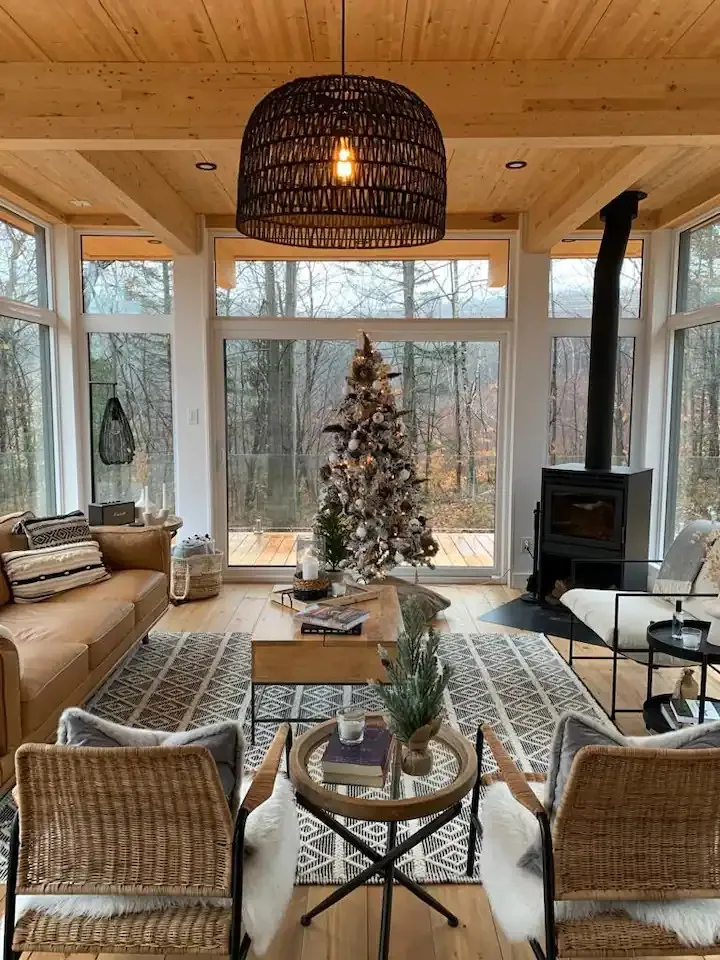 Cozy midcentury style cabin in Quebec ready for Christmas - Daily Dream  Decor