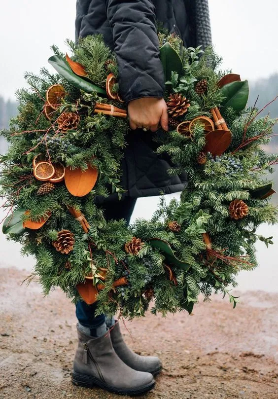 Cozy Minimal Christmas Inspiration - Full Hearted Home