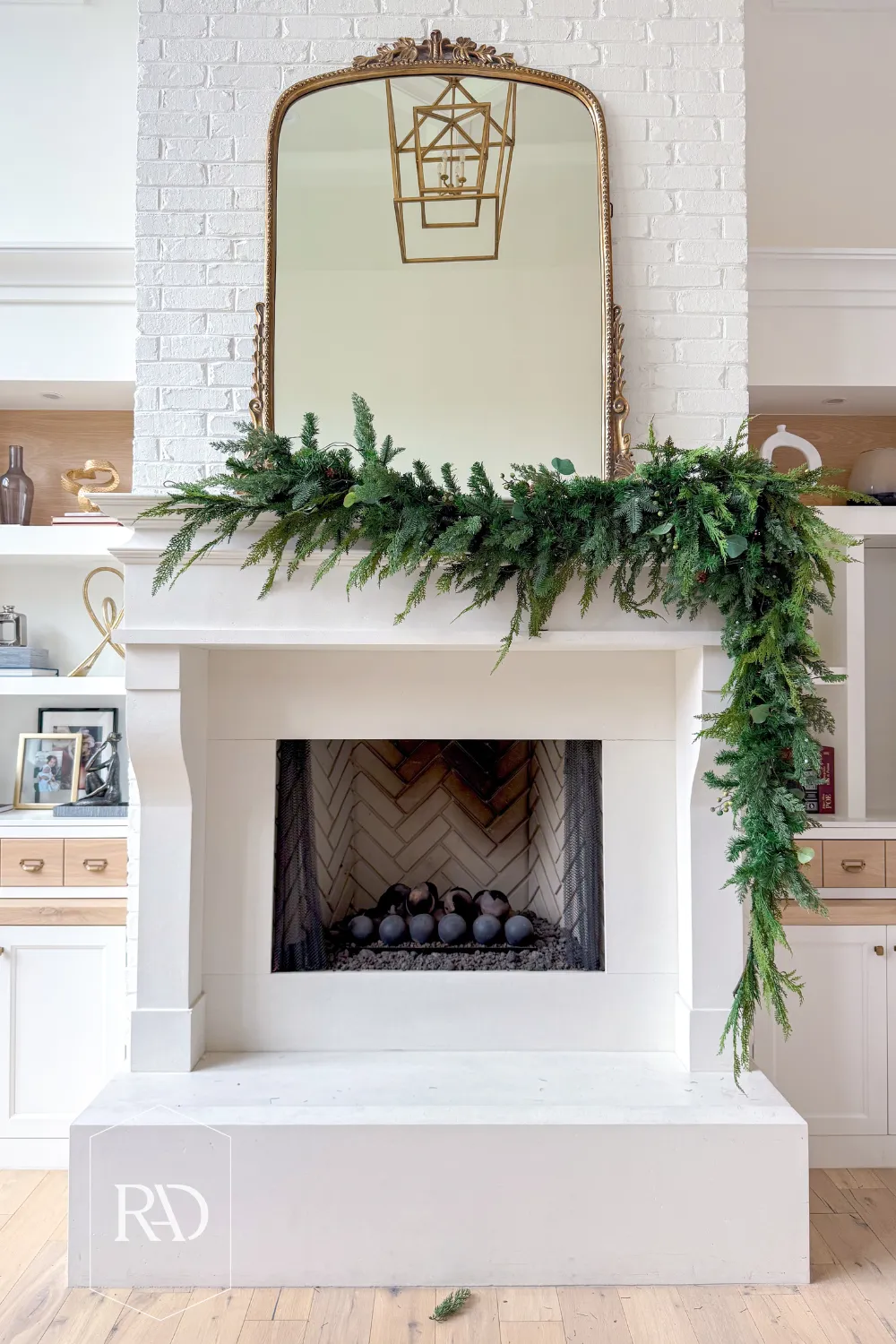 Creating a Whimsical, Woodsy Christmas Mantle for a Cozy Holiday Look