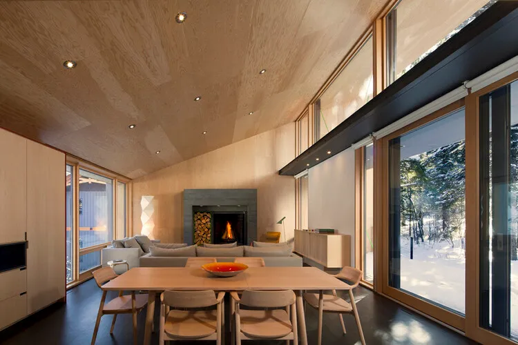 Creating Winter Retreats: Snow Resorts and Vacation Home Typologies |  ArchDaily