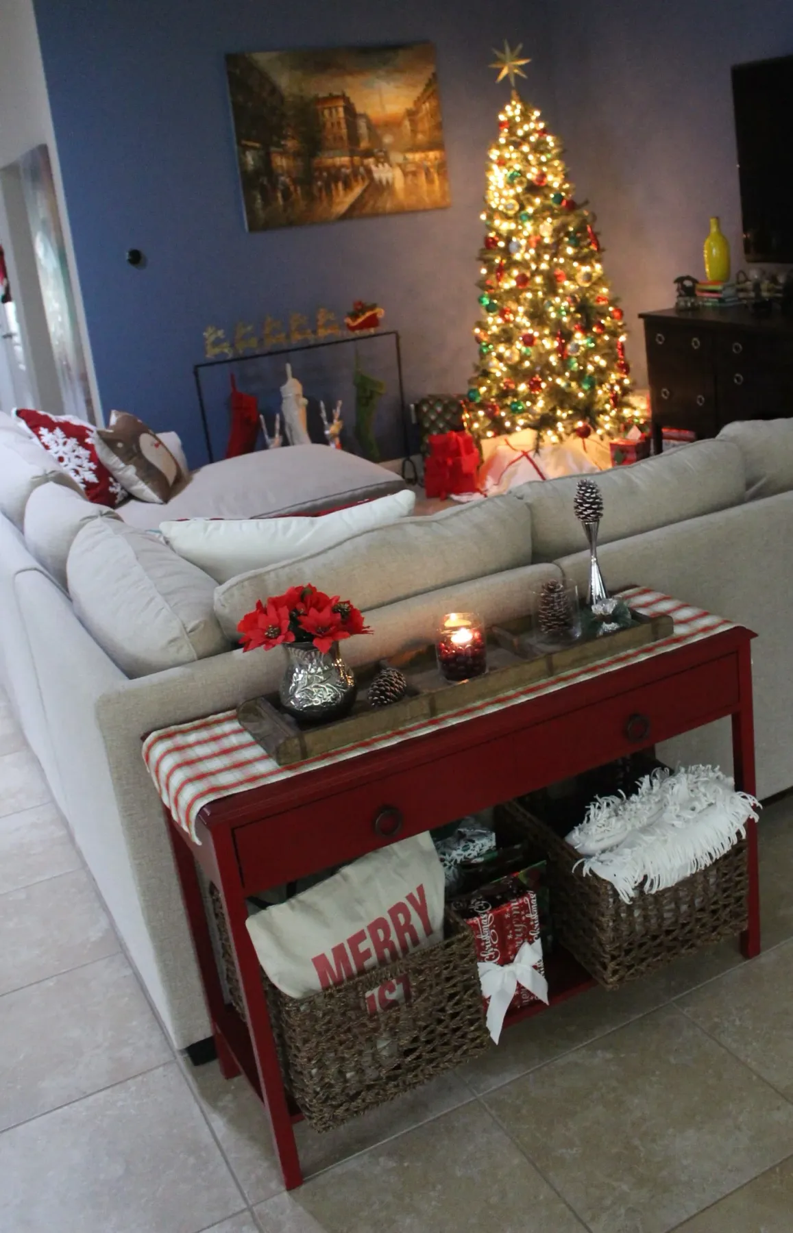Creative Ways to Hang Stockings When You Don't Have a Mantle — House by the  Preserve