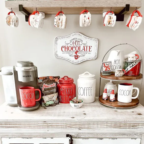 Cute Ways To Decorate Hot Chocolate Station | Coffee Station at Home