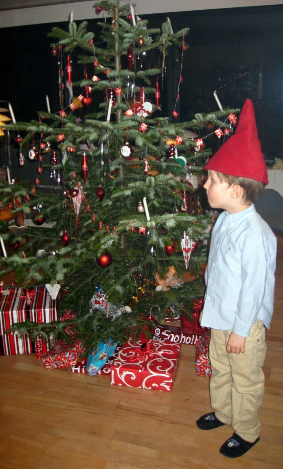 Danish Christmas Tree Ornaments Wonderful Swedish Christmas Decorating And  Traditions For Today Town Country Living