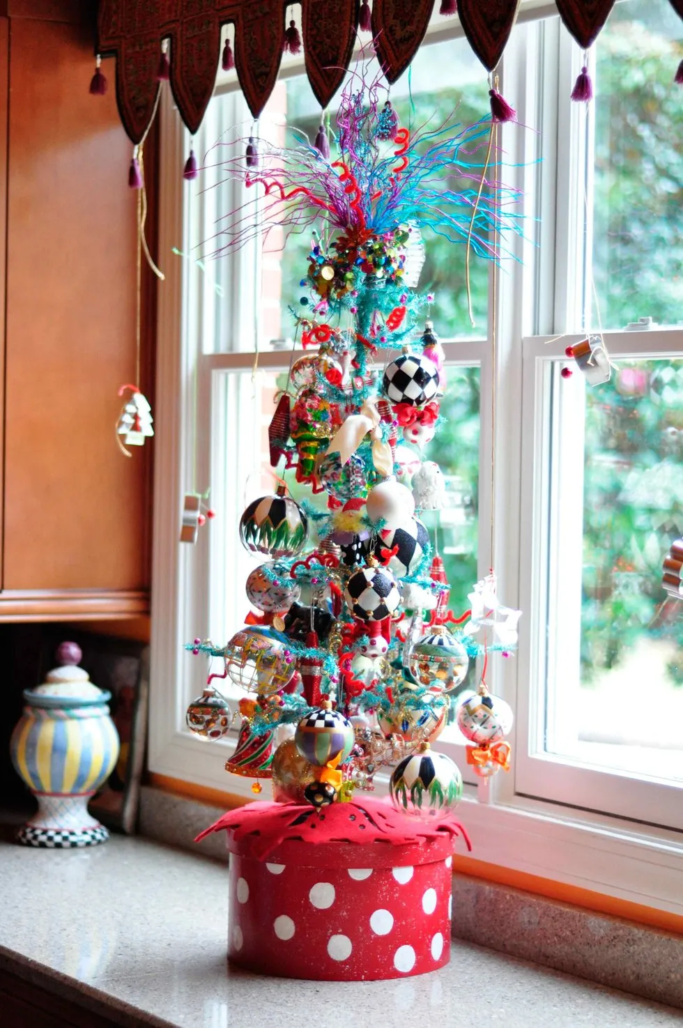 Deck the Halls: Hoover-Randle Home's Christmas memories - HooverSun.com