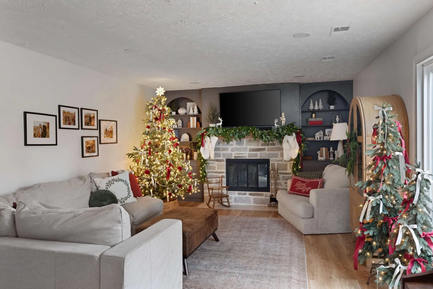 Decorating an Elegant Christmas Tree - It's Timeless! | Crystel Montenegro  Home