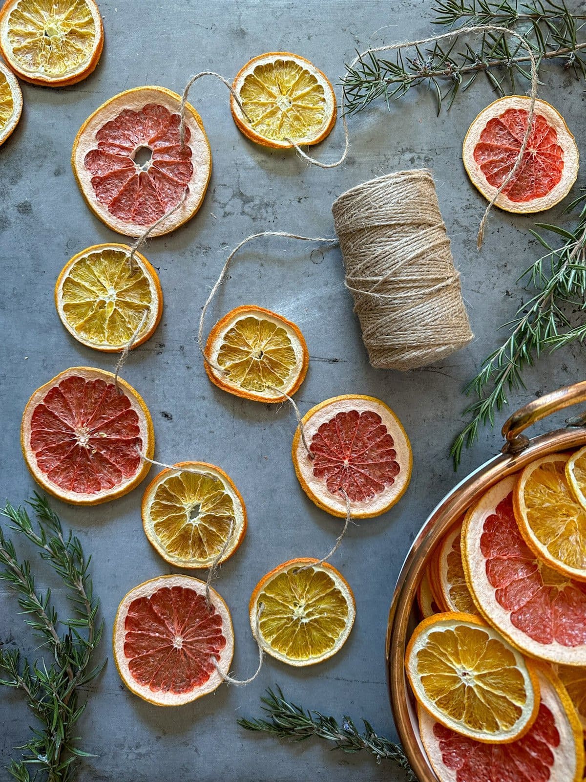 Dehydrated Citrus Garland DIY Dried Citrus Garland Avocado Green® Magazine