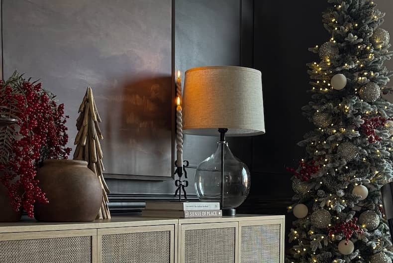Designer-Inspired Christmas Console Table Looks - Farmhousehub