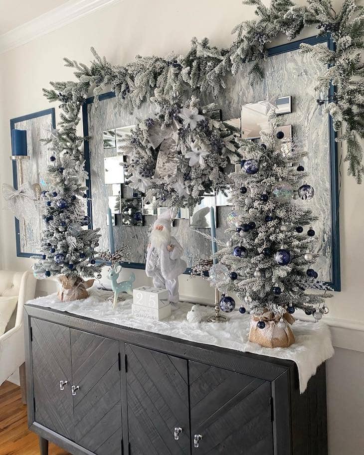 Designer-Inspired Christmas Console Table Looks - Farmhousehub