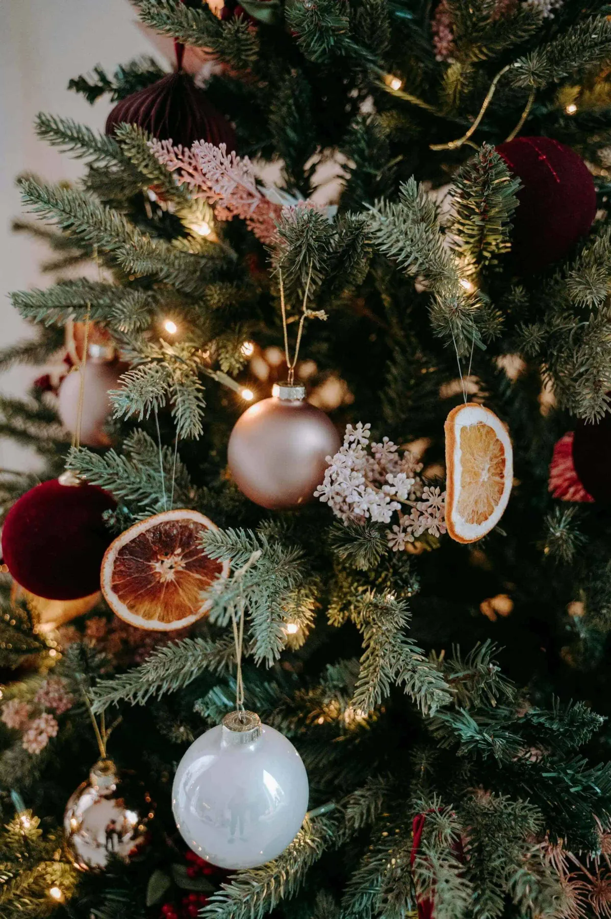 Different Types of Christmas Decor and Ornaments for Every Part of Your  Home - Rachel Bustin