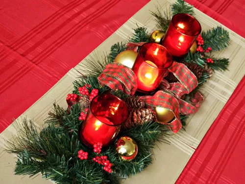 Dining Room Christmas Decorating Ideas #KmartHoliday - Home Cooking Memories