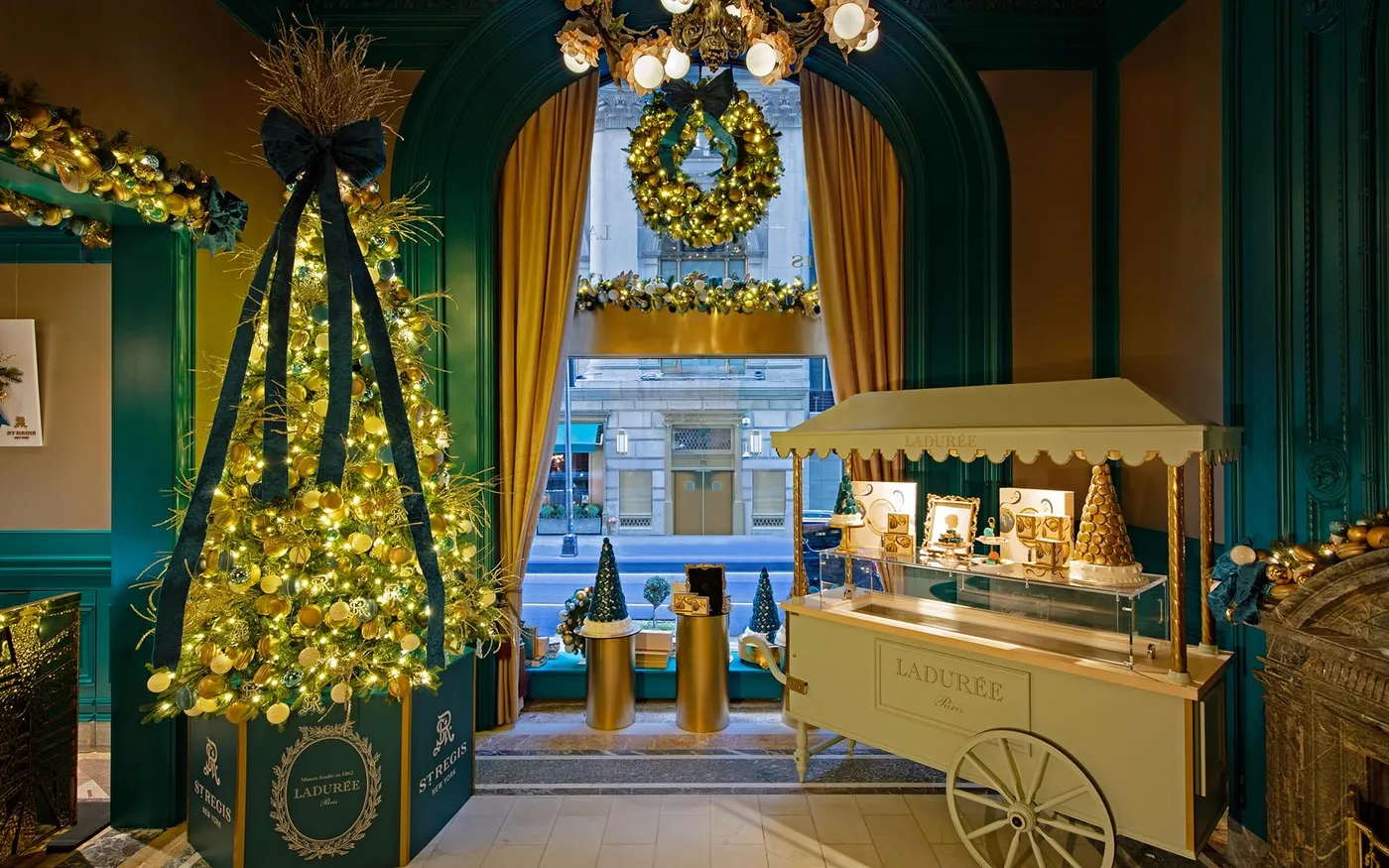 Discover 10 Beautiful Christmas Tree Designs this Holiday Season - Galerie  Magazine