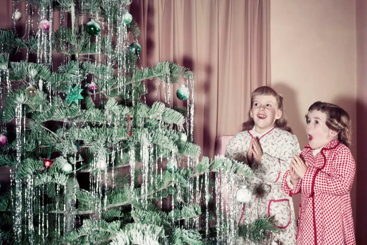 Does Anyone Hang Tinsel On Their Christmas Trees Anymore?