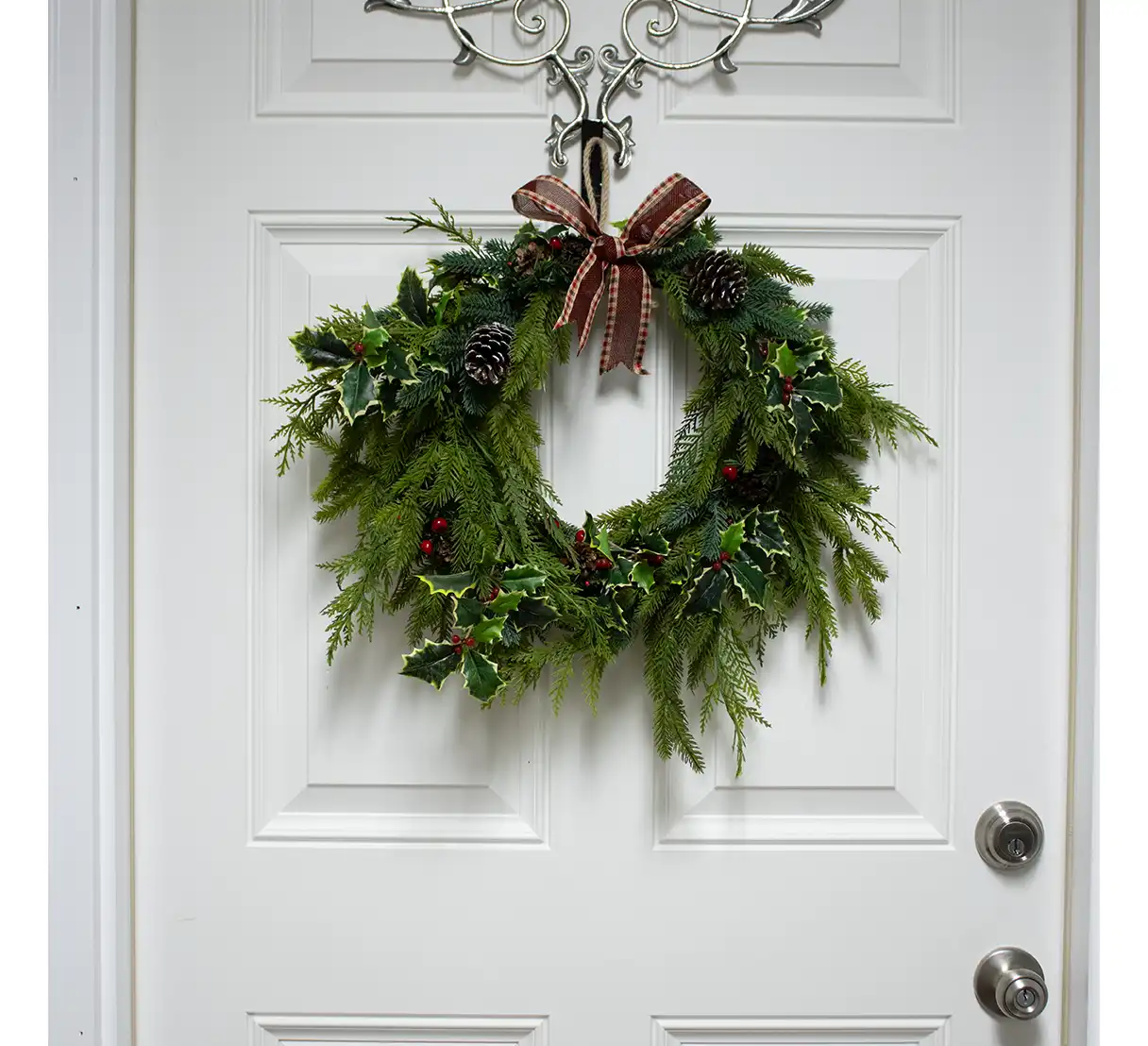 Evergreen Silk Door Wreath: Beauty for Your Entrance - Linda's Flowers