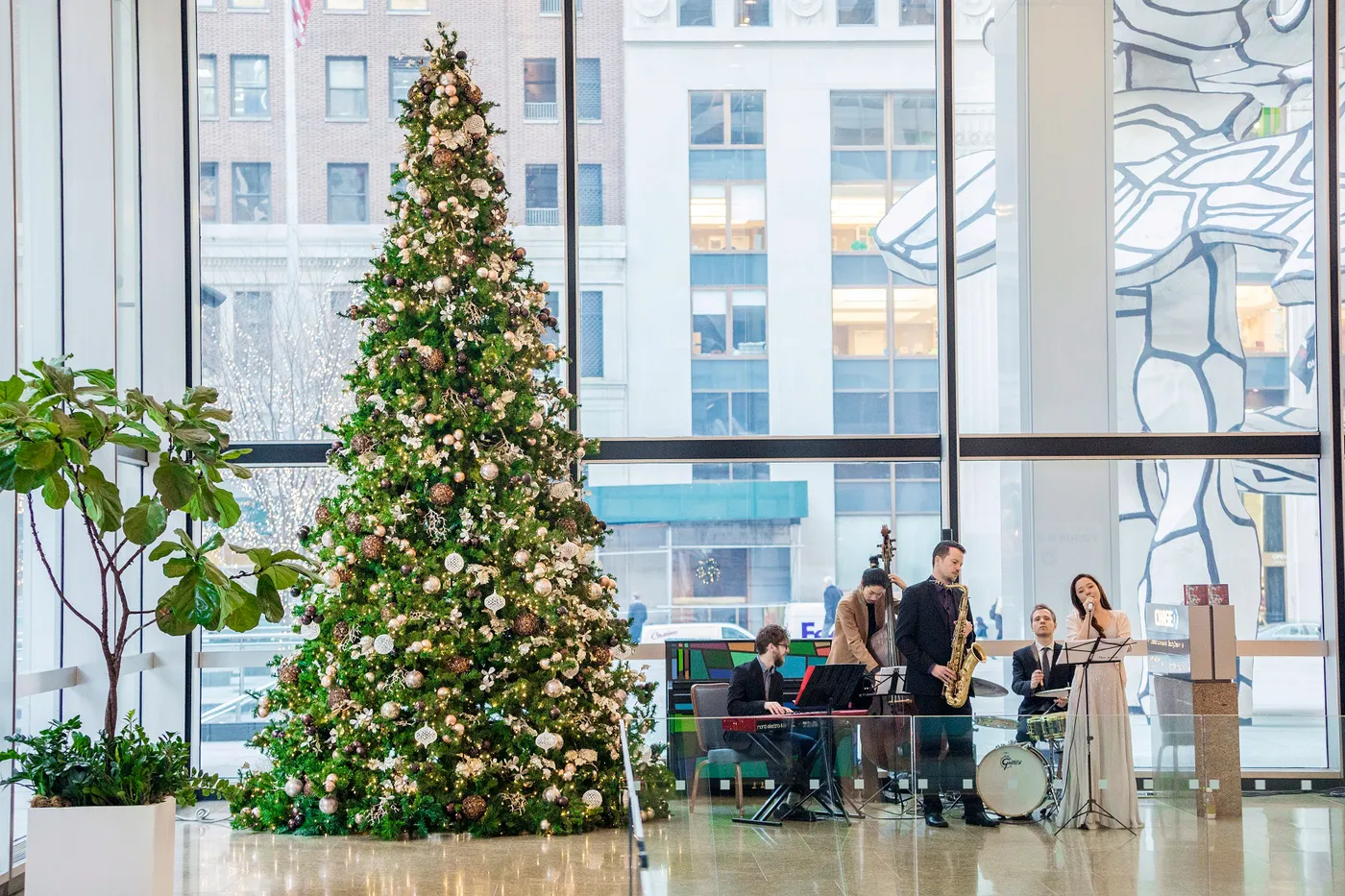 Festive Office Design Ideas for the Holiday Season - Office Design Hunt