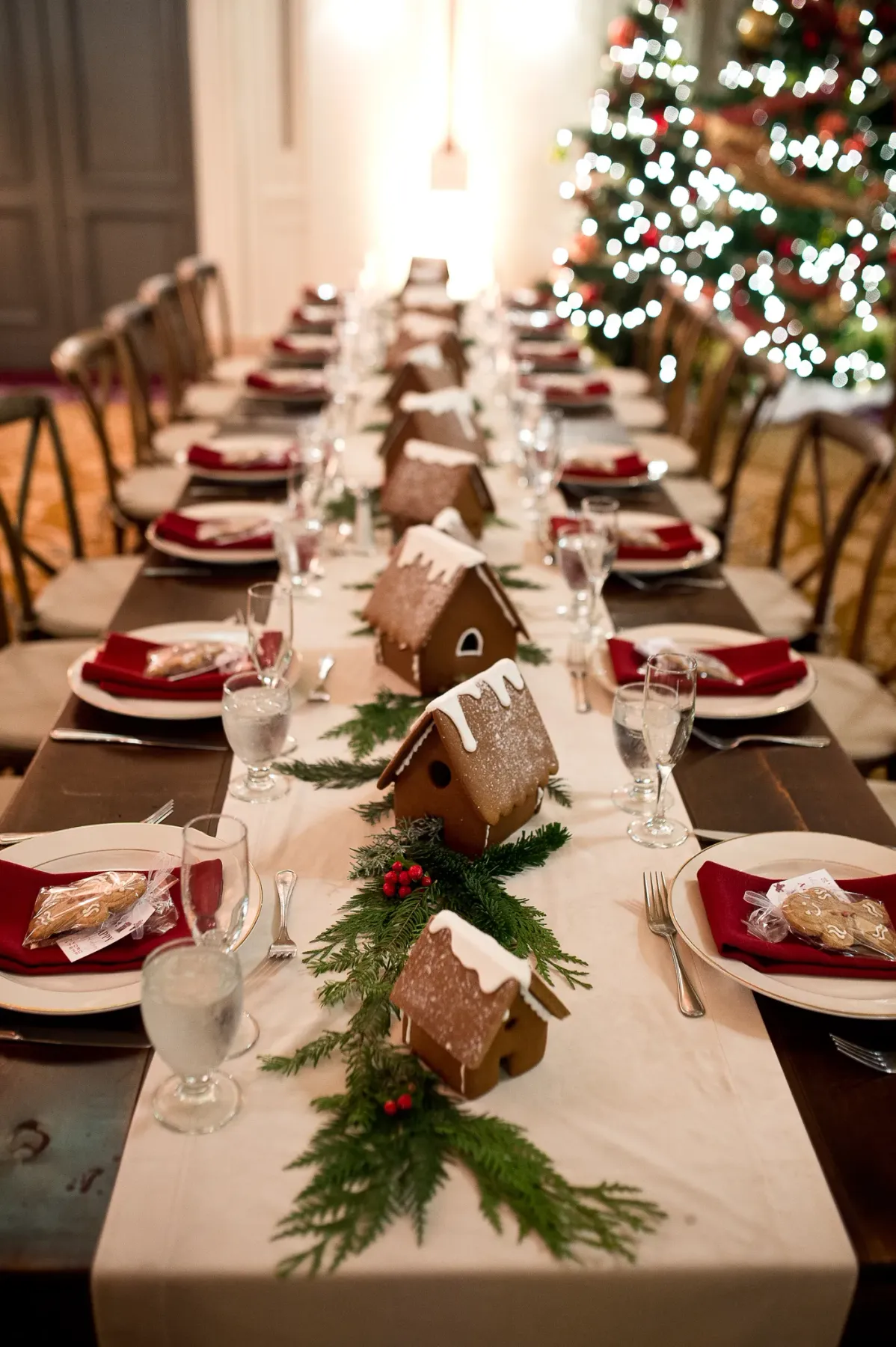 Food, Beverage, and Decor Ideas for Corporate Holiday Parties