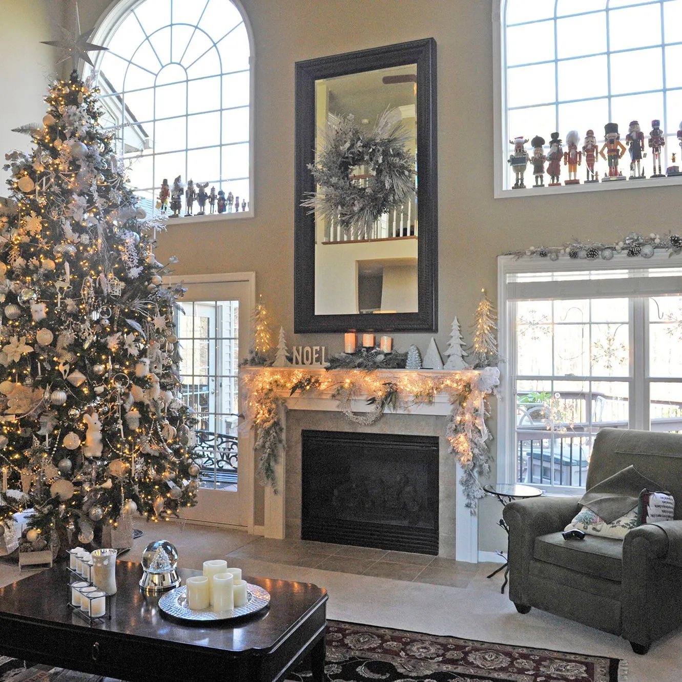 Gallery: Couple combine holiday memorabilia for home tour