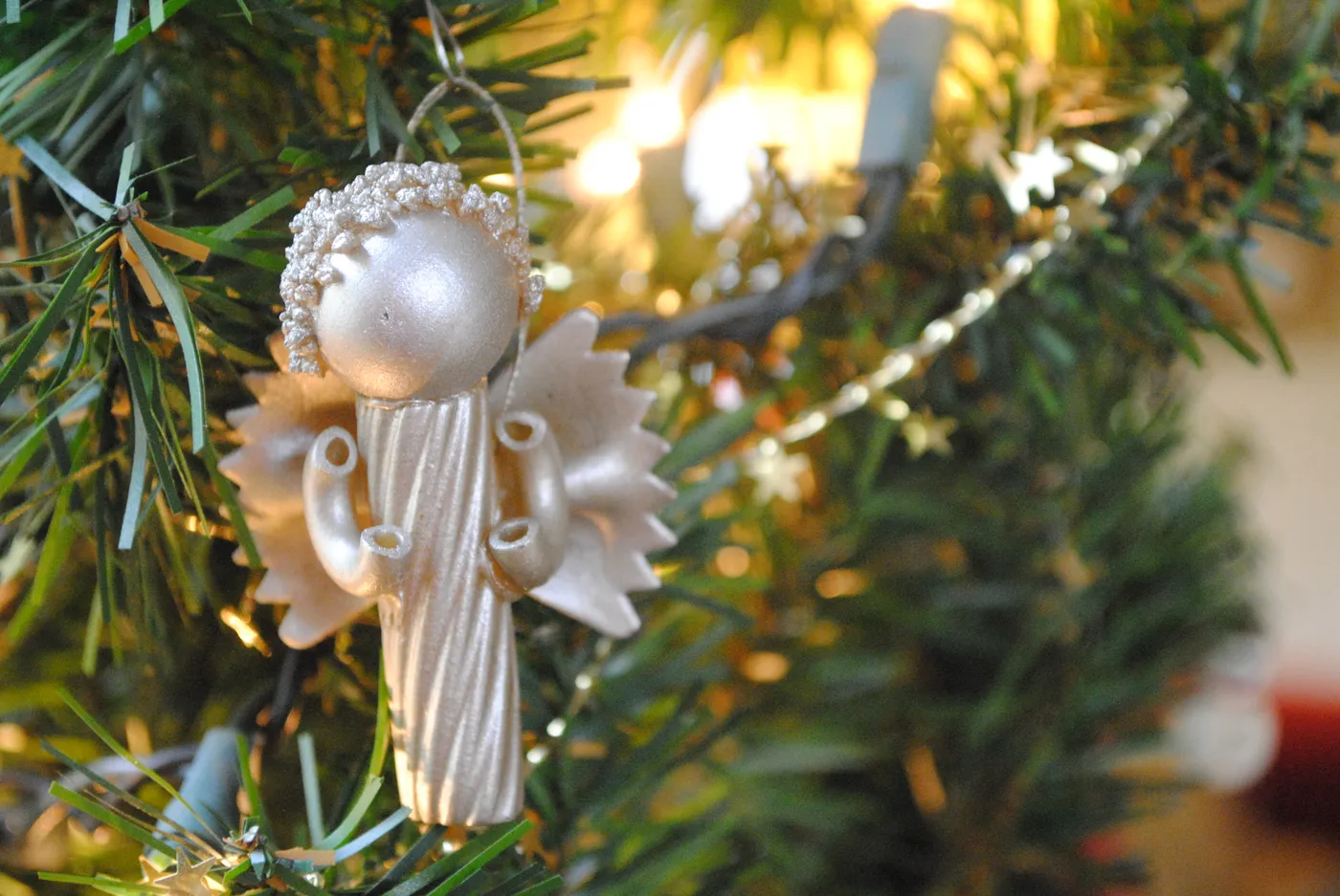 get crafty: pasta angel ornaments |