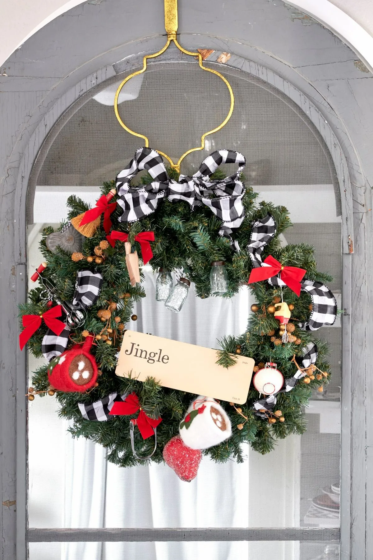 Get Inspired: DIY Holiday Wreaths | Courtney Warren Home