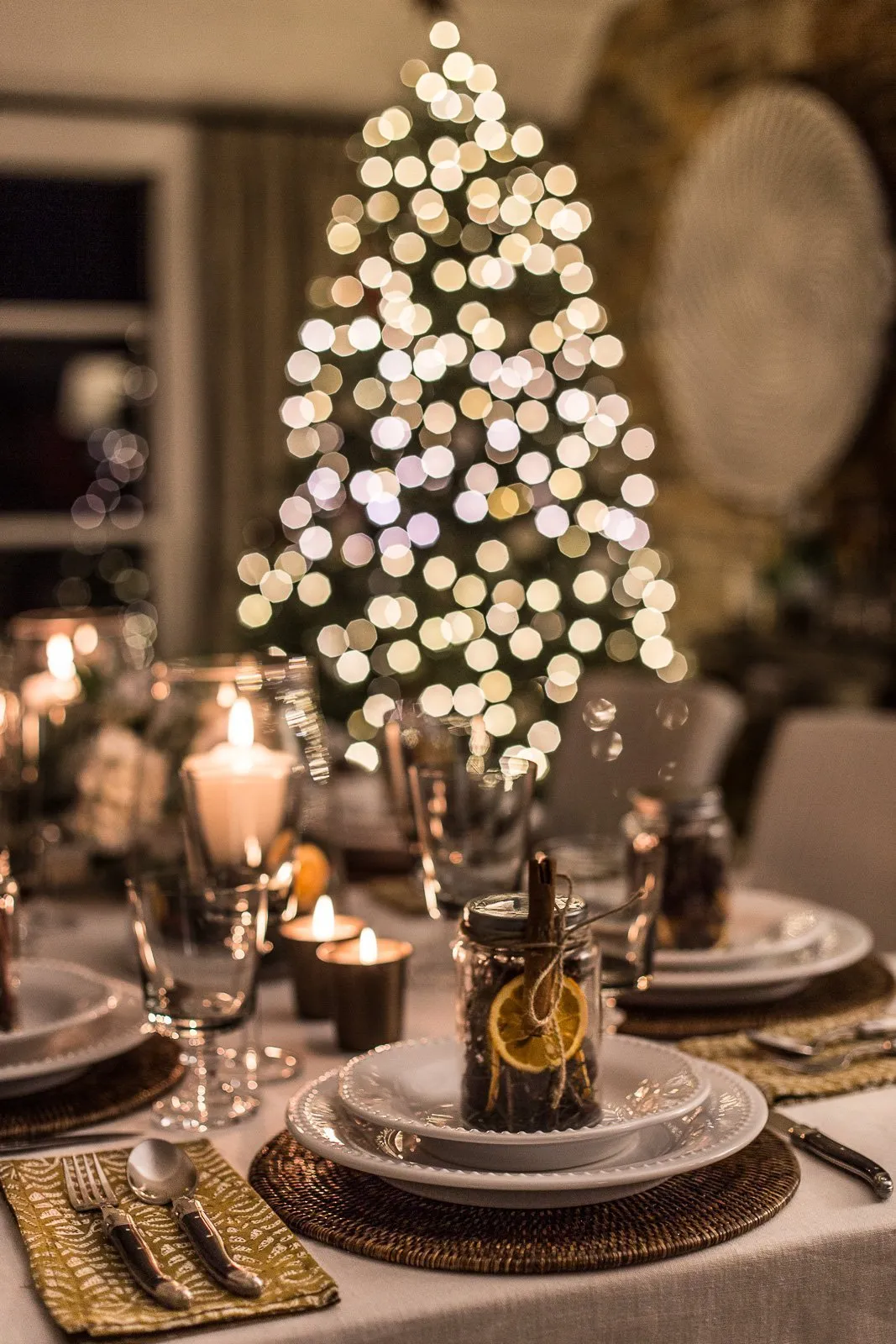 Girls Christmas Dinner - Cottonwood and Co