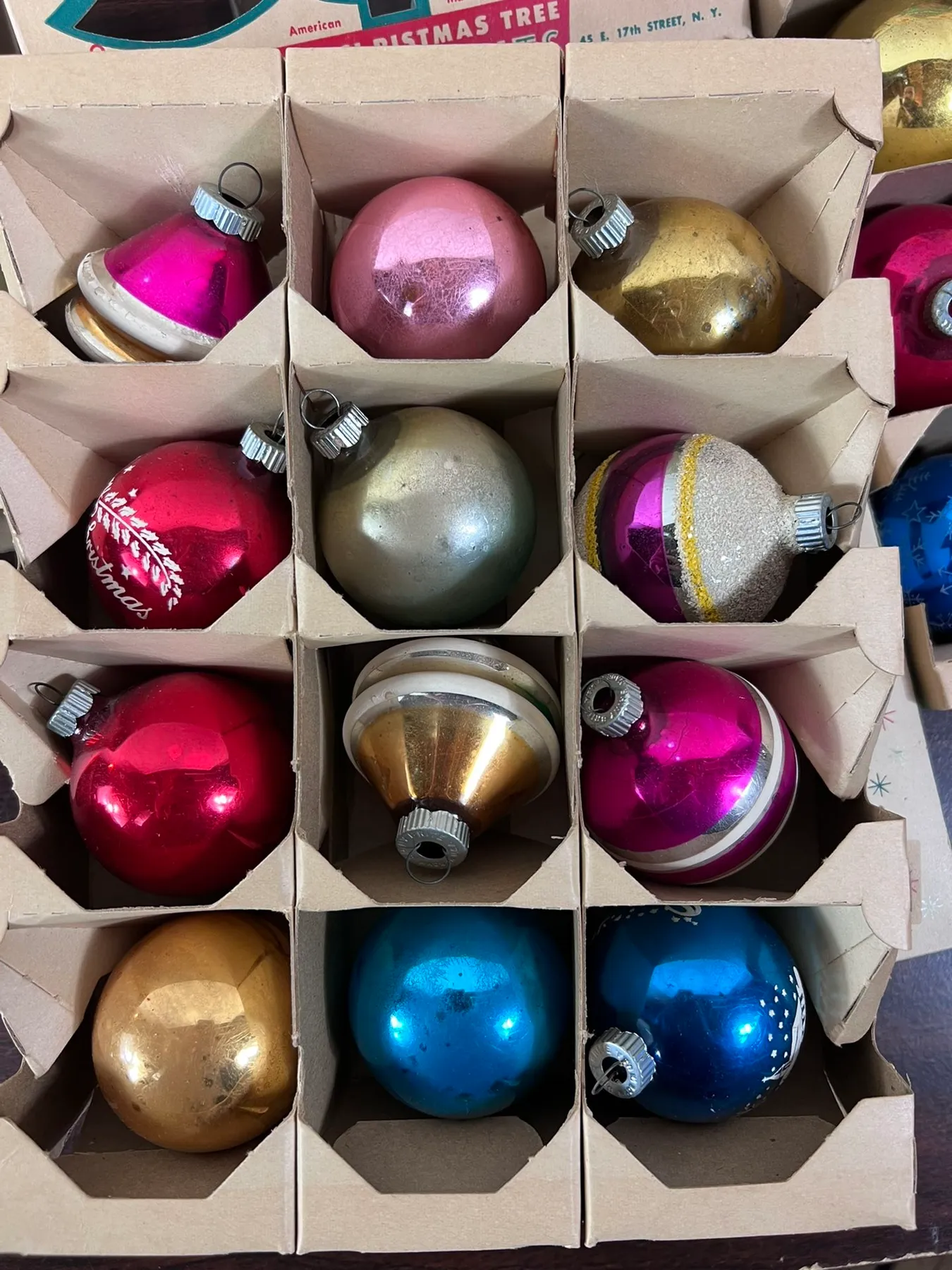 Grandmas Old Christmas Ornaments Vintage 1950s Shiny Brite 70 Plus Total  for Sale in Chagrin Falls, OH - OfferUp
