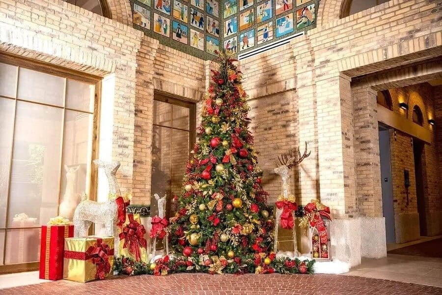 Hanukkah Inspiration by Professional Holiday Decorators