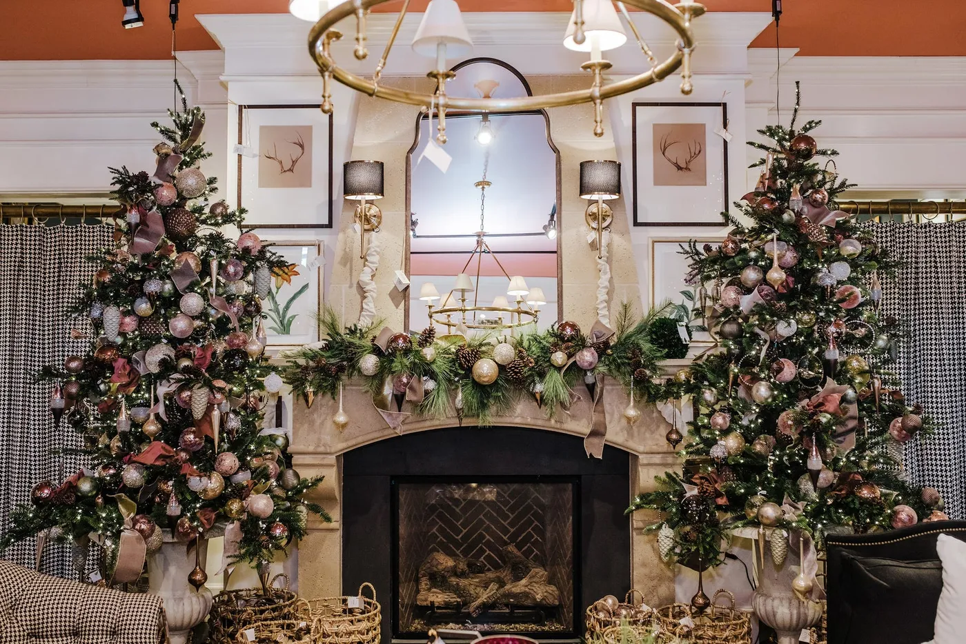 Have a very mauve-y Christmas
