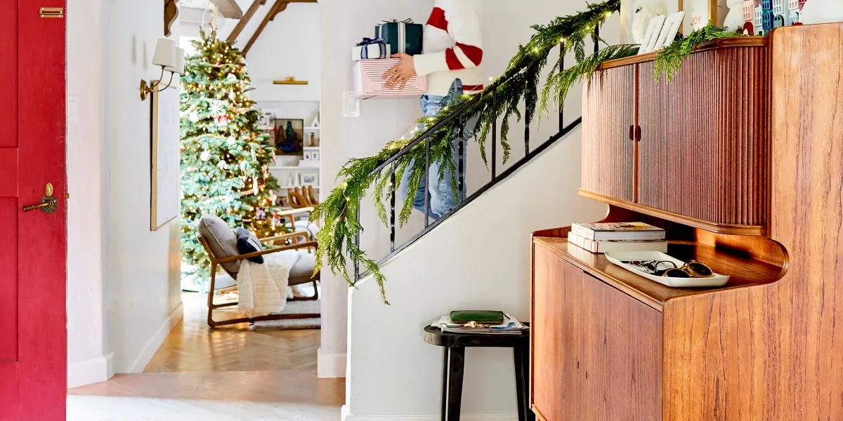 Holiday Decorating Hacks from HGTV Interior Designer Emily Henderson –  Sunset Magazine