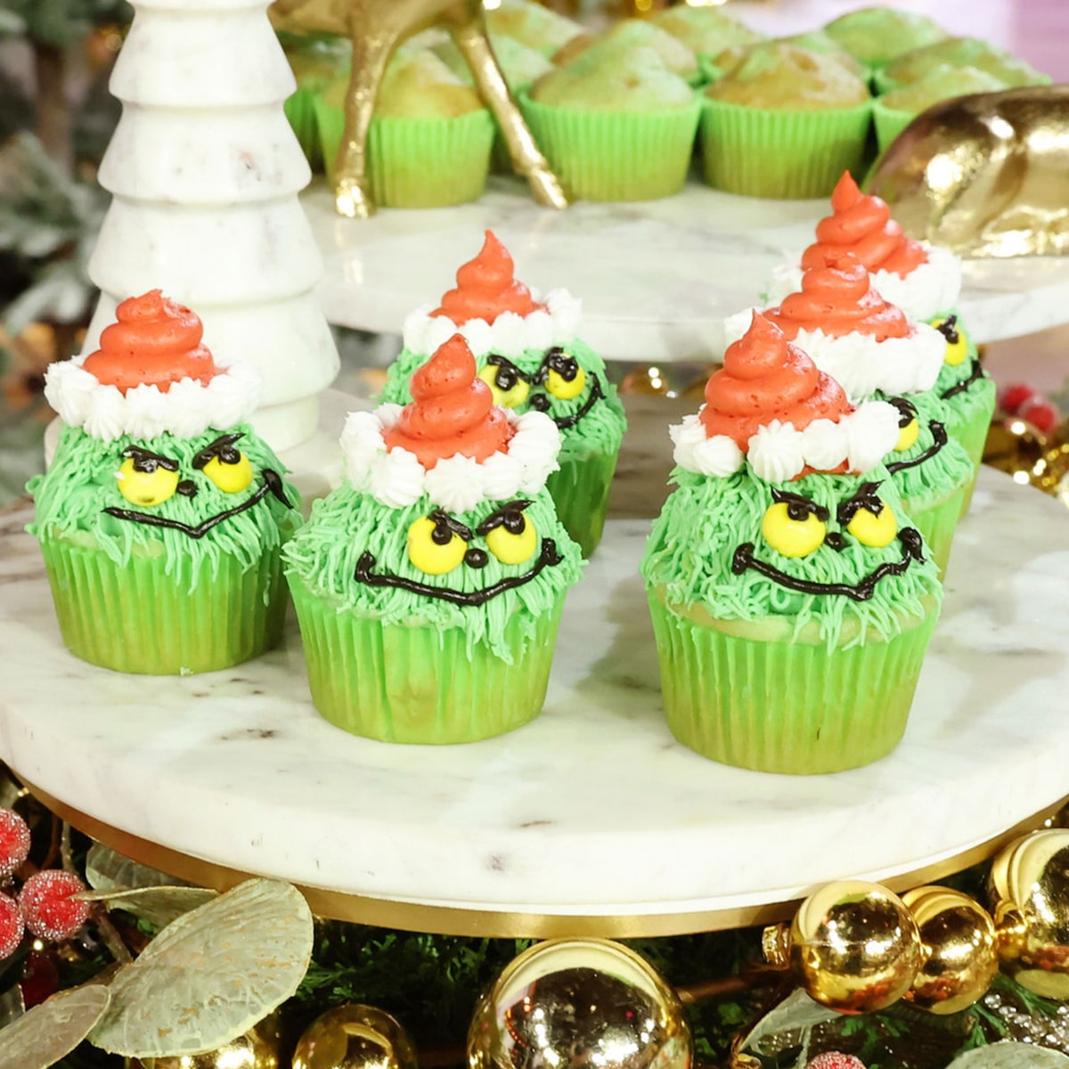Holiday Dessert DIY: How to Make Grinch Cupcakes & More Festive Treats |  JenniferHudsonShow.com