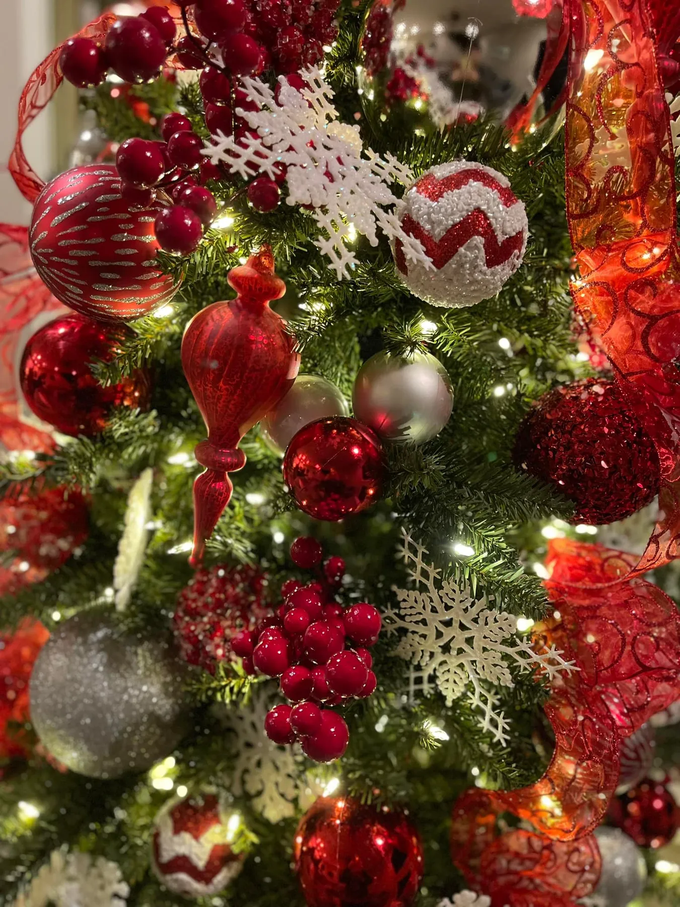 Holiday Floral Decor | Petal Creations