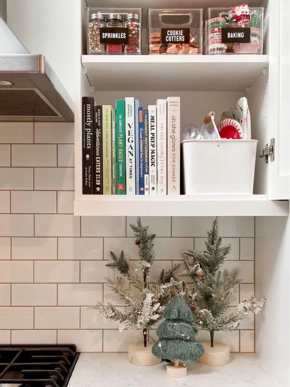 Holiday Home Organization: Decluttering and Decorating — The Orderly Space