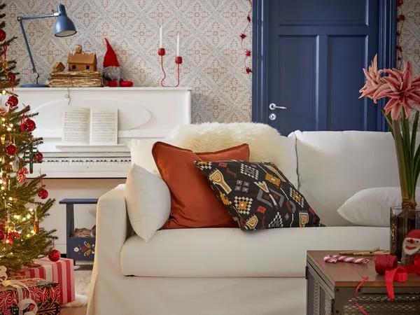 Holiday living room ideas for a cozy festive season - IKEA