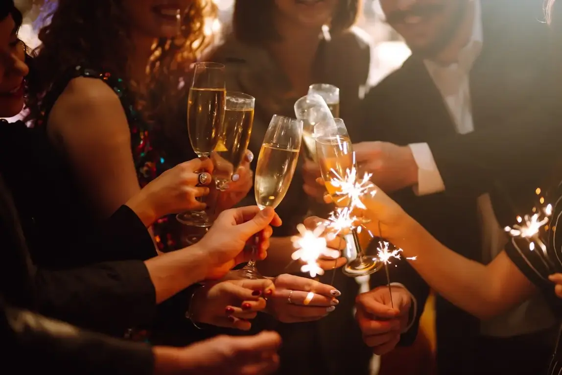 Holiday Party Planning: 5 Essential Venue Features