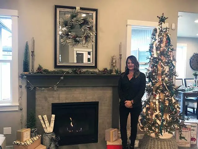Holiday Staging Tips and Ticks | Decorate Your Home Like Pro