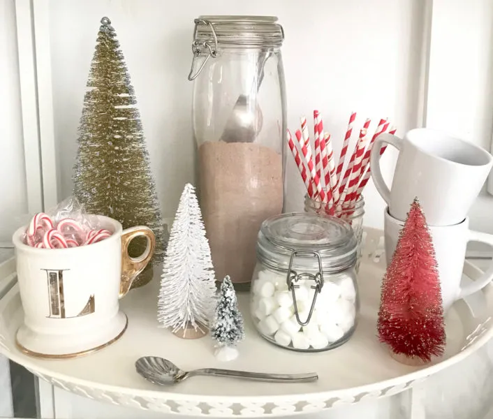 Hot Chocolate Bar, White Chocolate Peppermint Popcorn & our Christmas Movie  Must List - leahremillet.com
