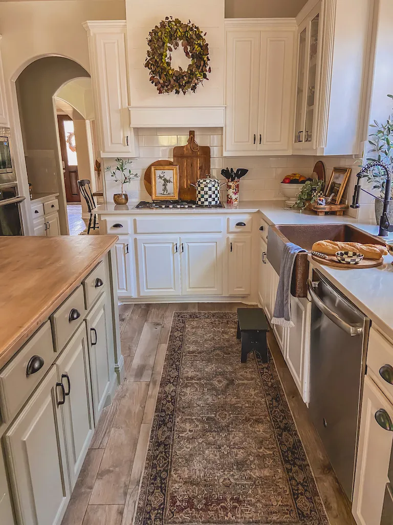 How to Create a Cozy Kitchen: 5 Kitchen Styling Tips -