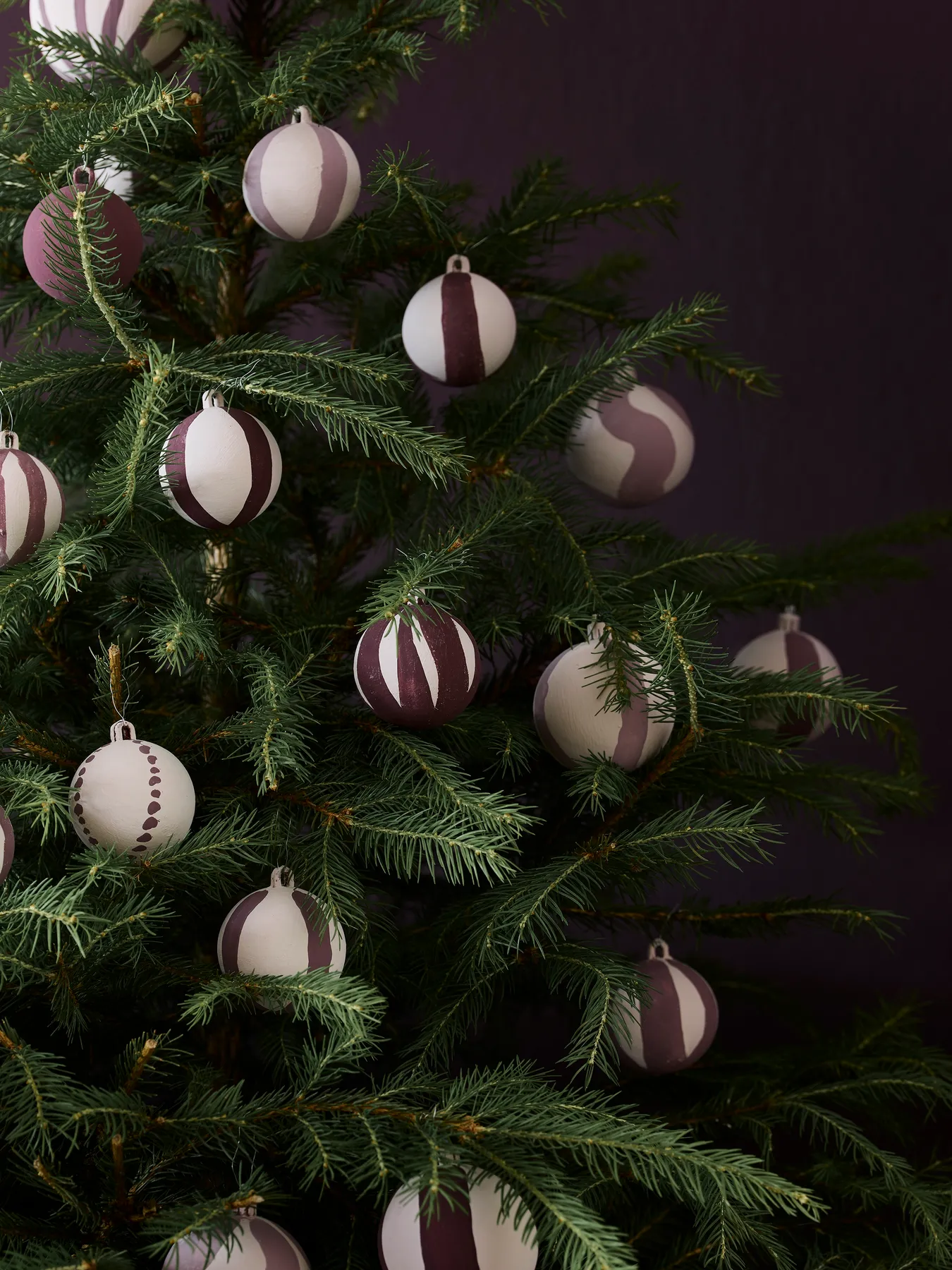 How to Create a Handmade Christmas with Chalk Paint | Annie Sloan