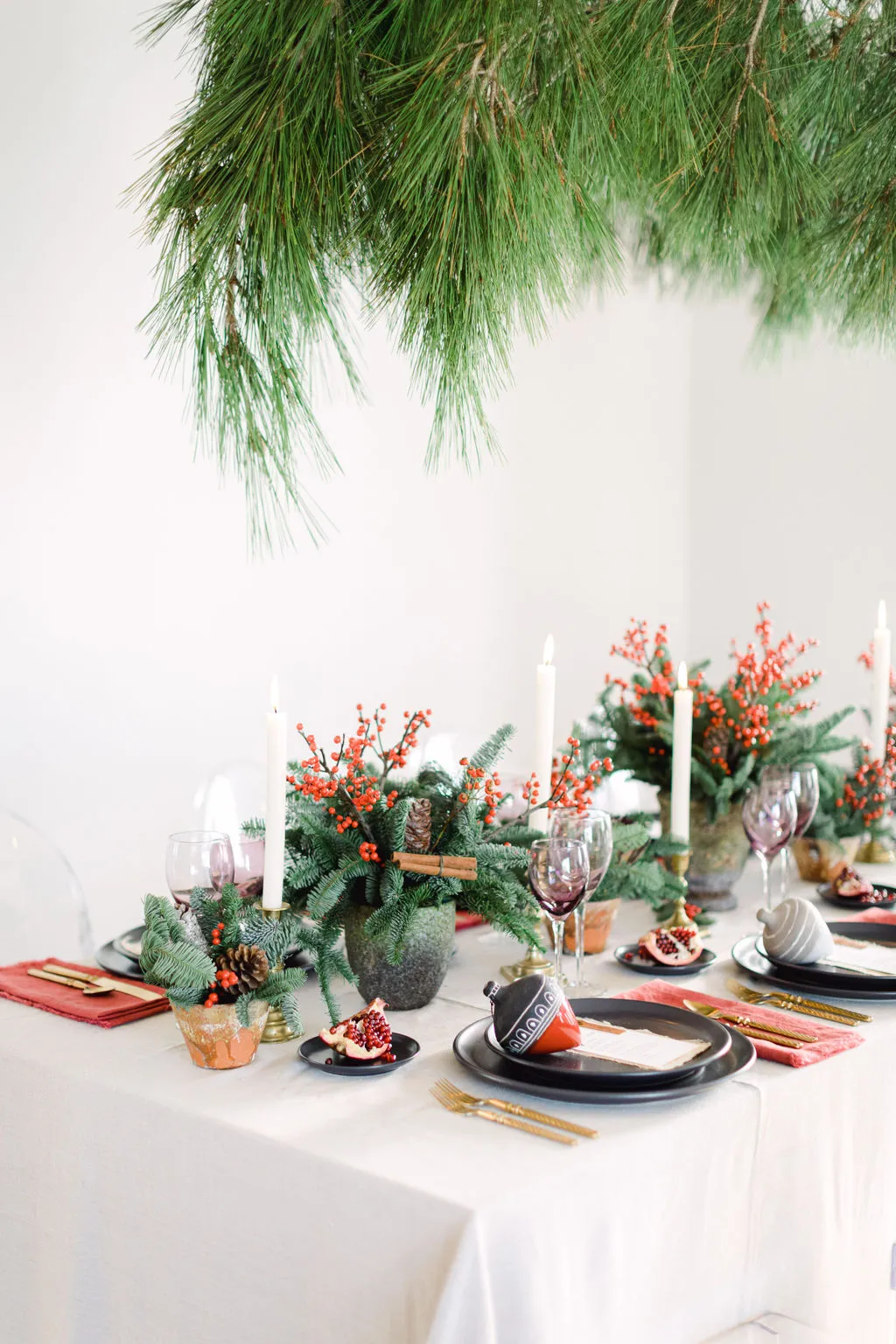 How to Create the Perfect Christmas Dinner | Think Happy Events