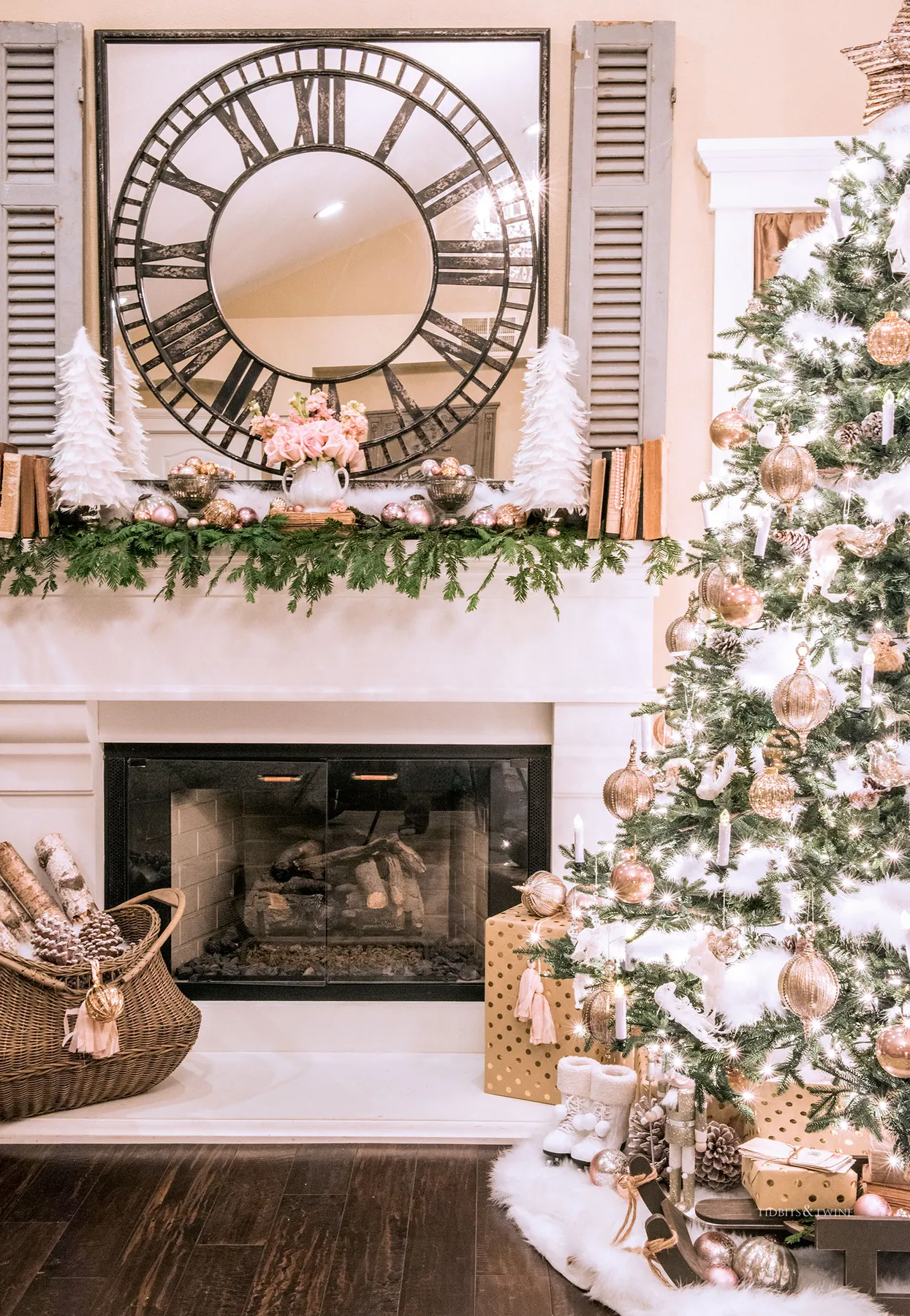 How to Decorate a Mantel - Tidbits&Twine