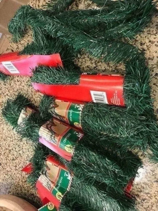 How to Make a Dollar Store Tomato Cage Christmas Tree | Hometalk