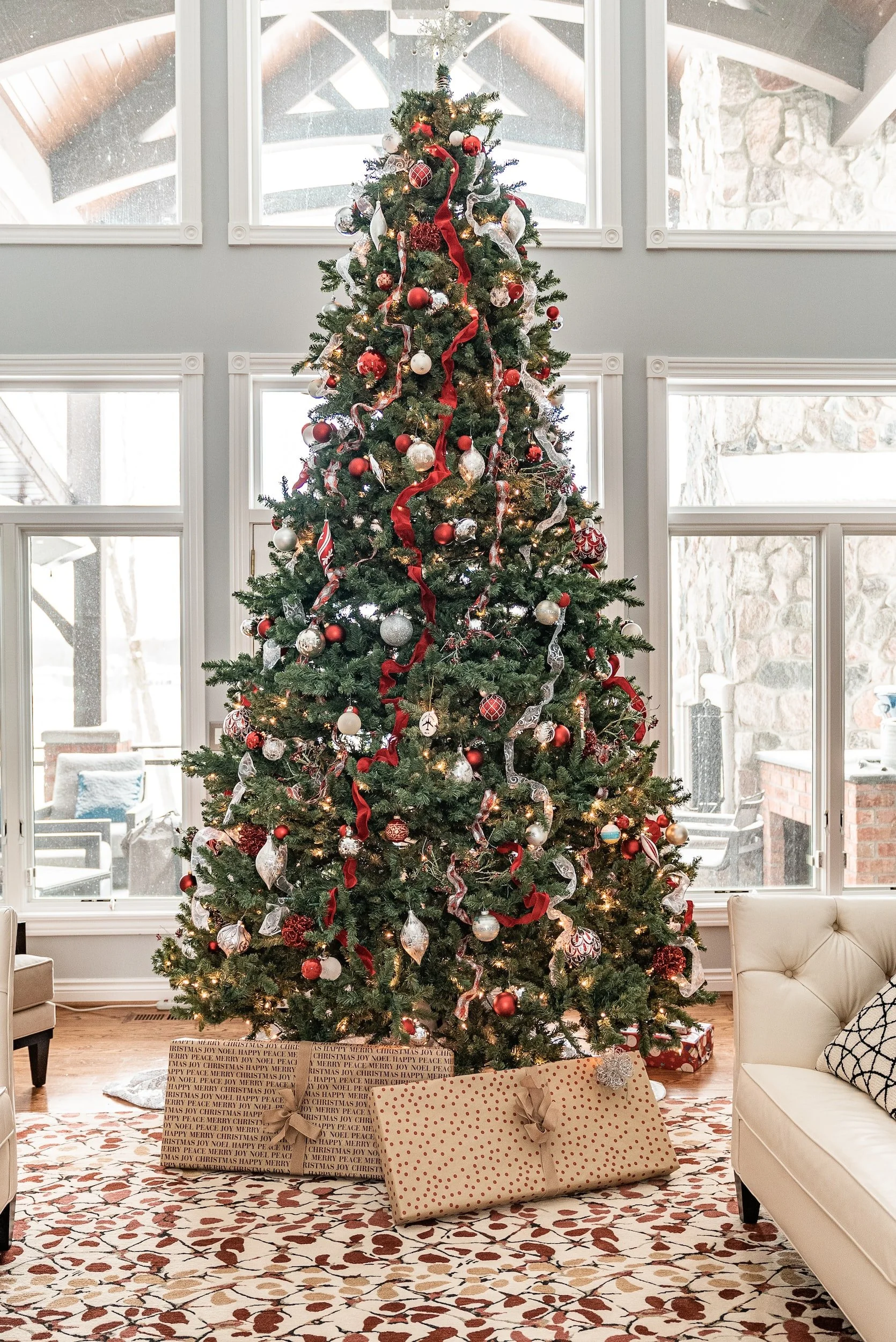 How to setup a Christmas tree — Rockwall Christmas Co